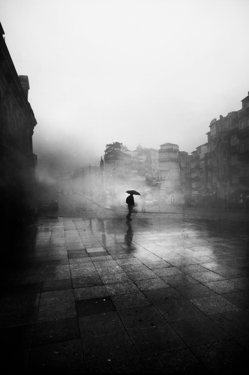 Here comes the rain&nbsp;again