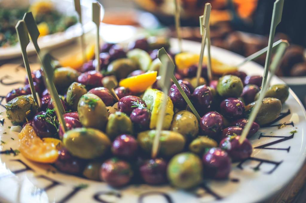 Olives, Spanakopita and&nbsp;Sake
